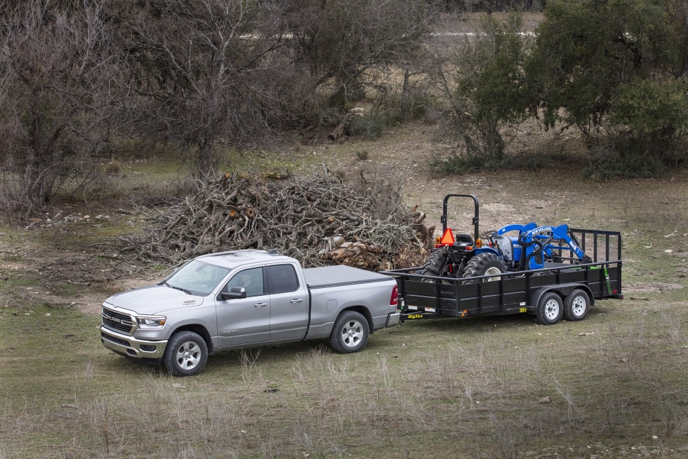 RAM 1500 Quad Cab Long (DT)