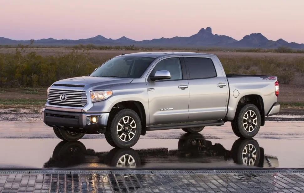 Toyota Tundra II CrewMax (facelift 2013)