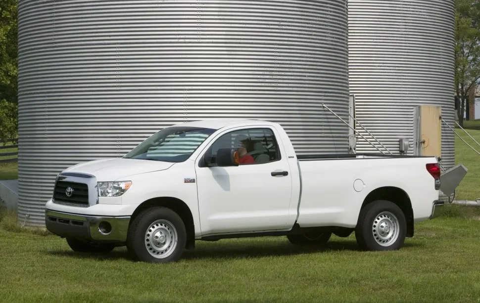 Toyota Tundra II Regular Cab