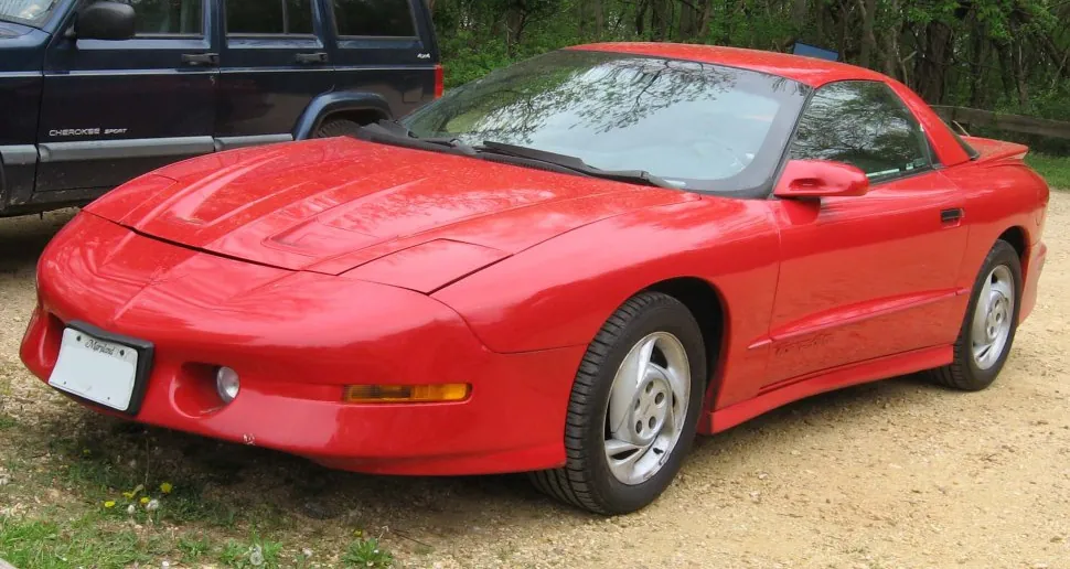 Pontiac Firebird IV