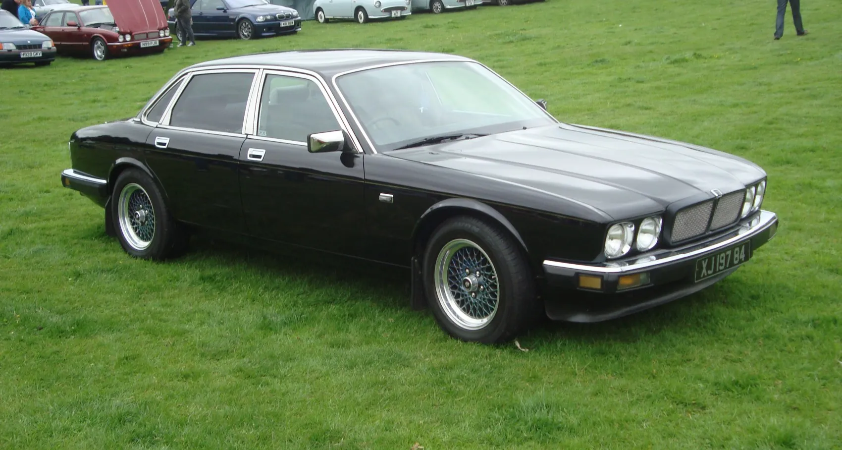 Jaguar XJ (XJ40/XJ81)