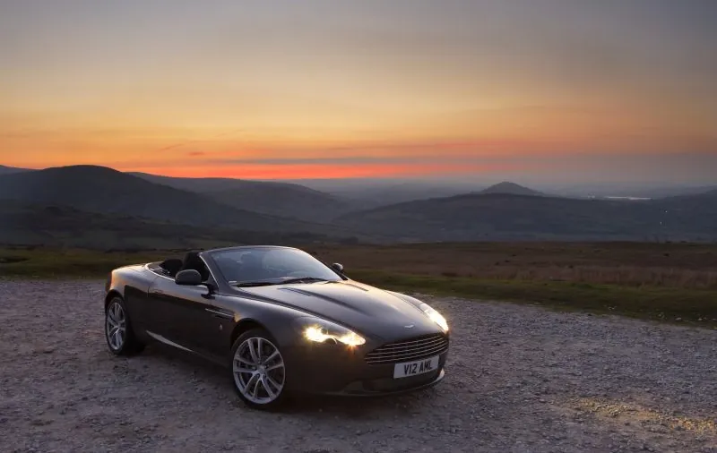 Aston Martin DB9 Volante
