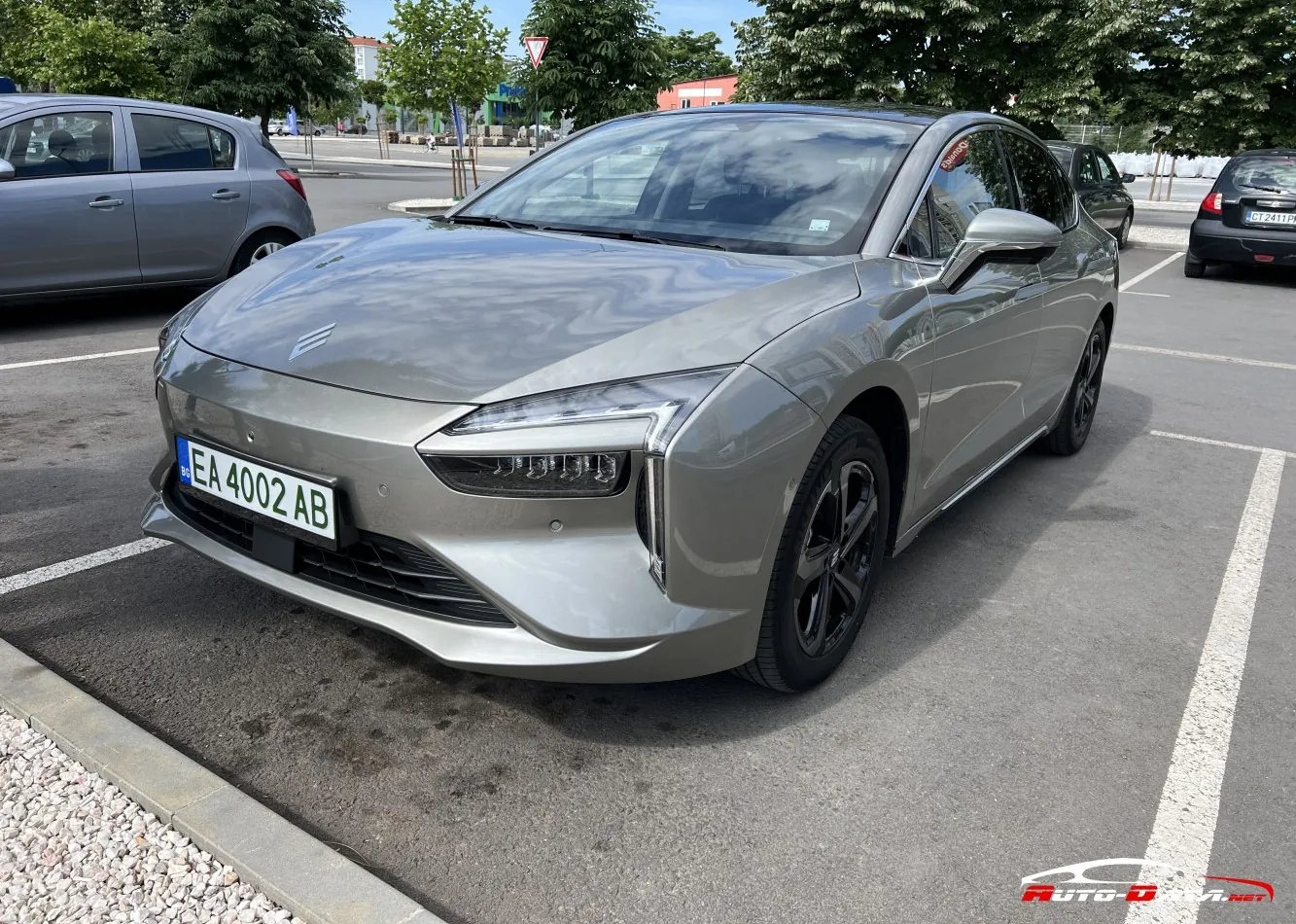 JMEV EVeasy Limo