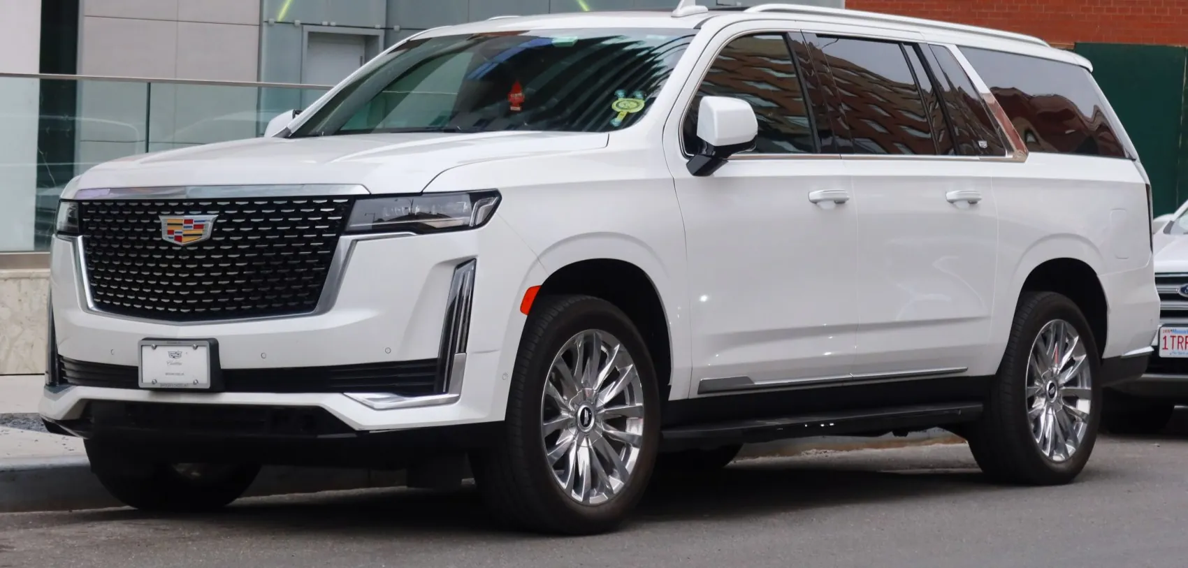 Cadillac Escalade V ESV
