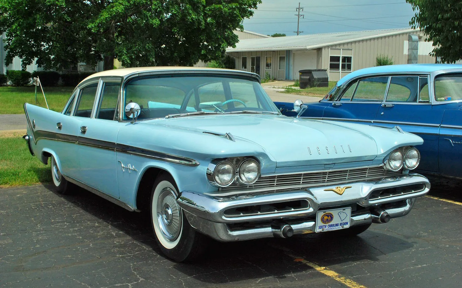 DeSoto Fireflite III Four-Door Sedan (facelift 1959)