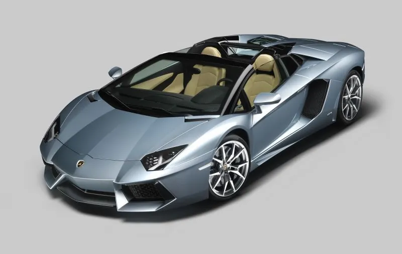 Lamborghini Aventador LP 700-4 Roadster