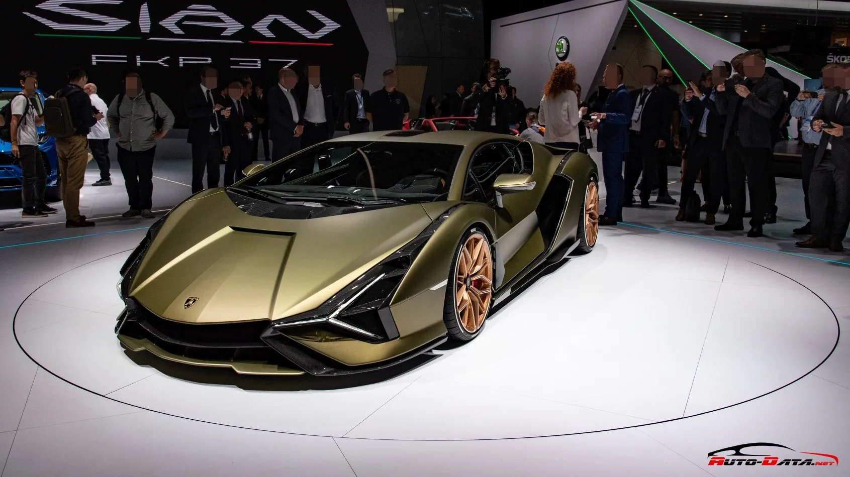 Lamborghini Sian FKP 37