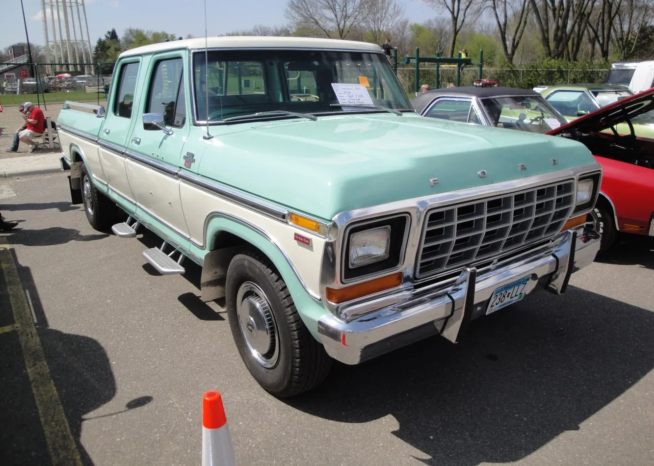 Ford F-Series F-250 VI Crew Cab