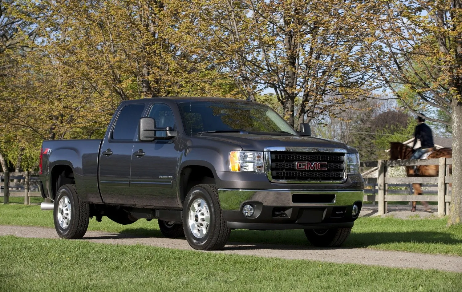 GMC Sierra 2500HD III (GMT900, facelift 2011) Crew Cab Standard Box