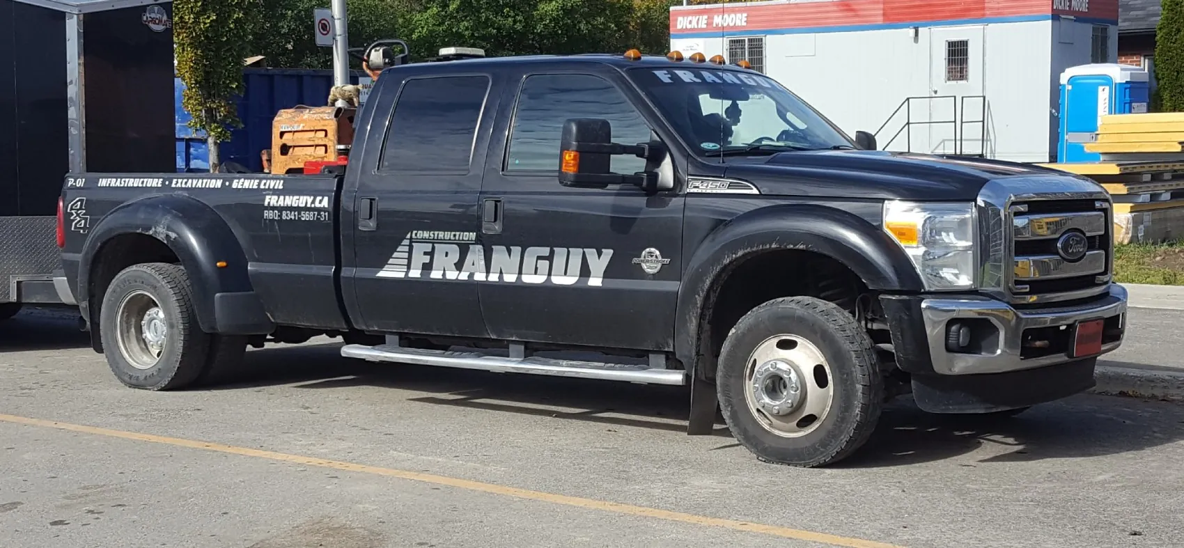 Ford F-450 Super Duty III Crew Cab Long box
