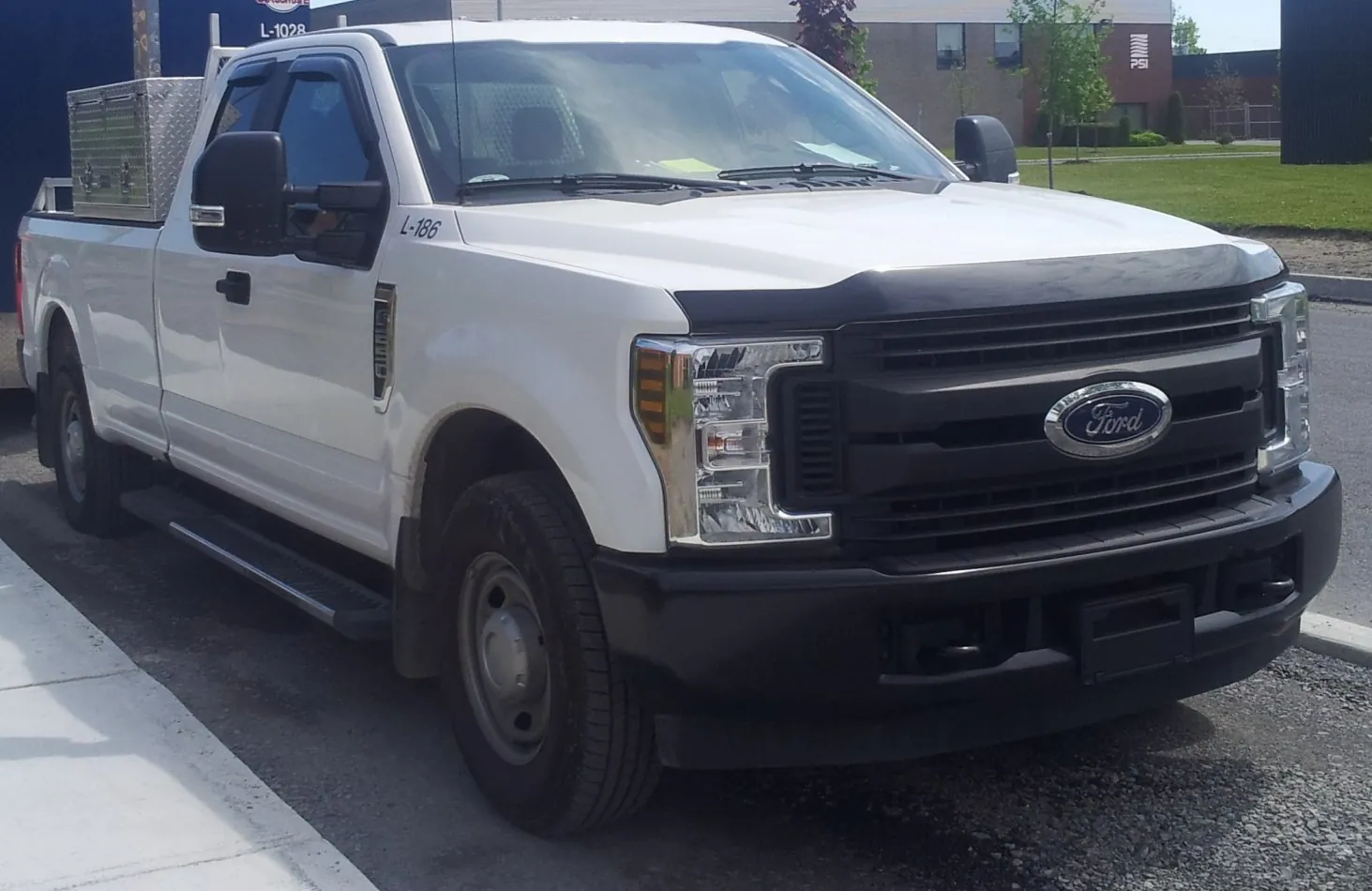 Ford F-250 Super Duty IV Super Cab Long box
