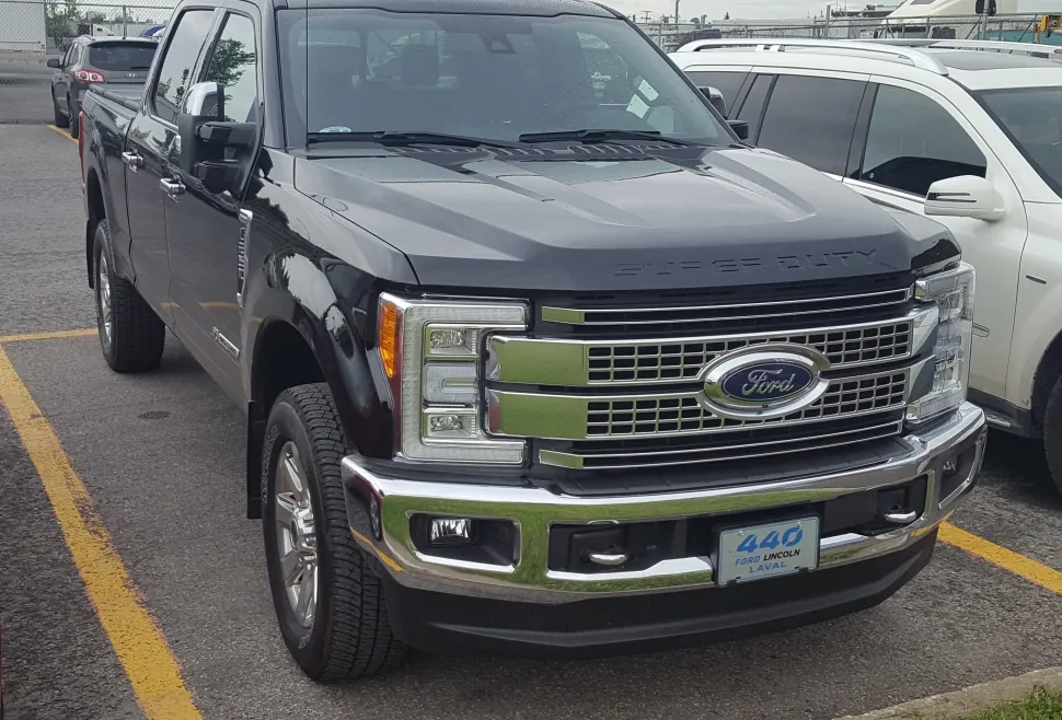 Ford F-250 Super Duty IV Crew Cab Long box