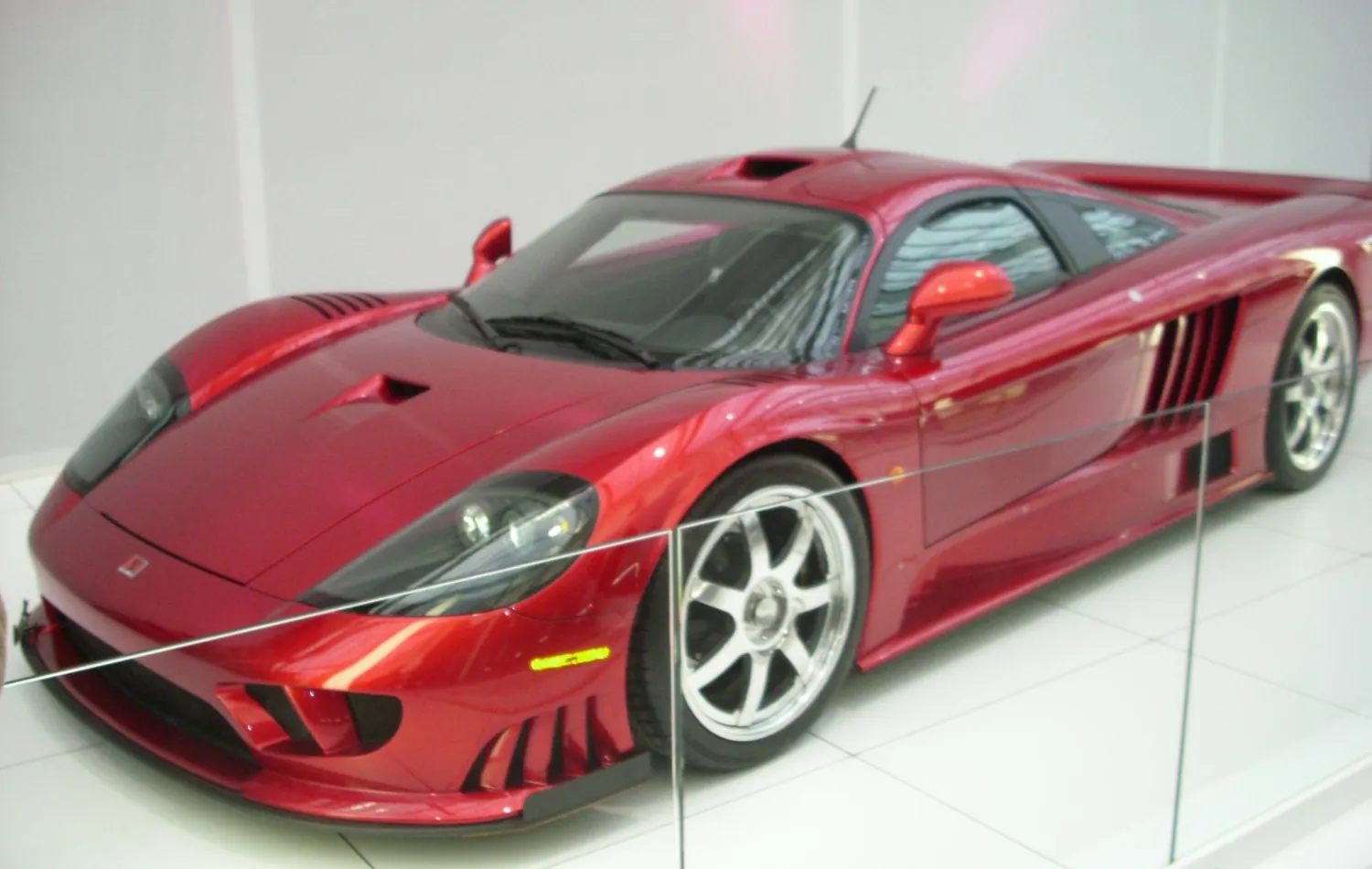 Saleen S7