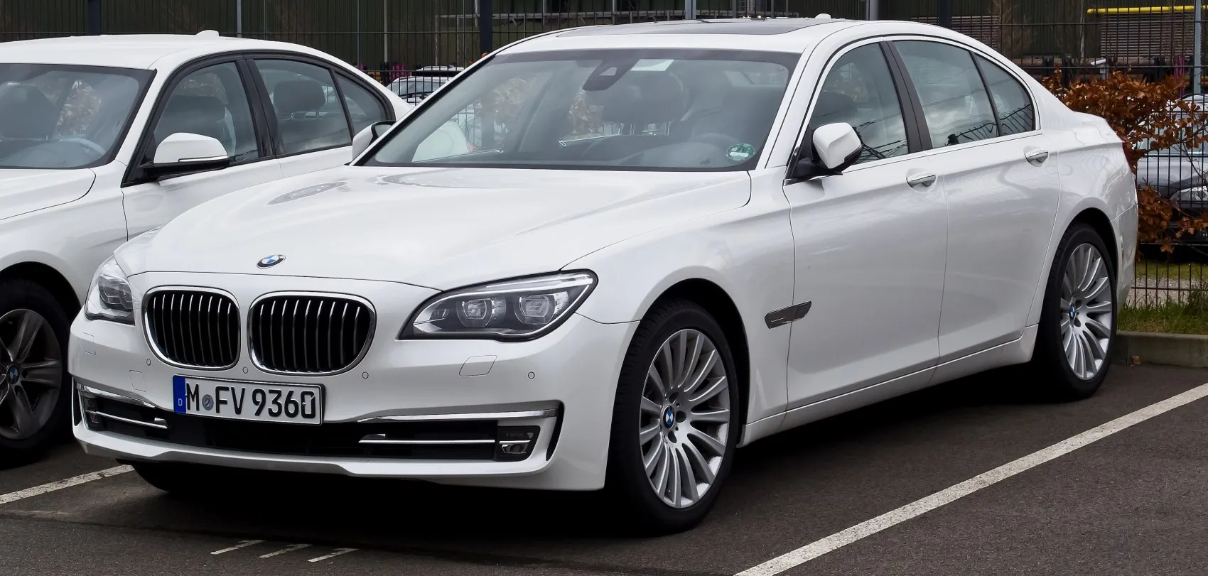 BMW 7 Series (F01 LCI, facelift 2012)