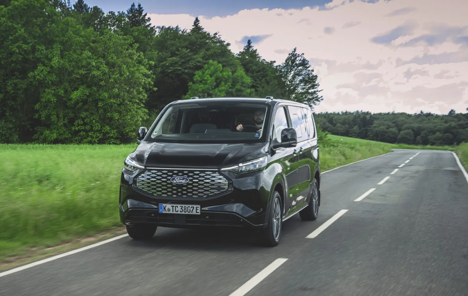 Ford Tourneo Custom II L1