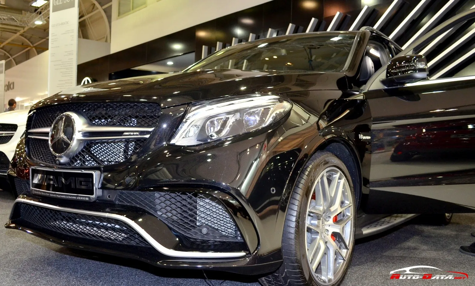 Mercedes-Benz GLE SUV (W166)
