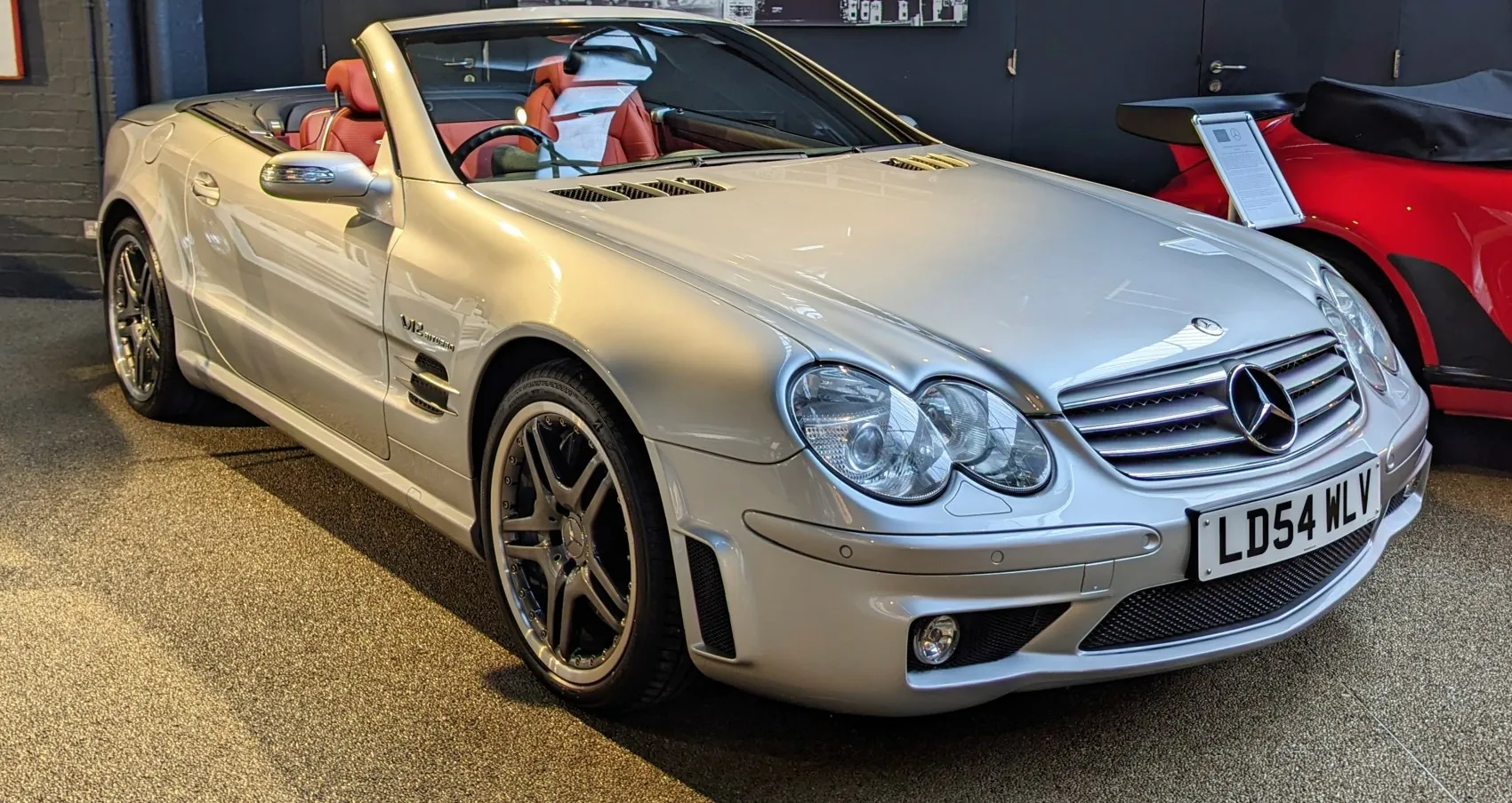 Mercedes-Benz SL (R230)