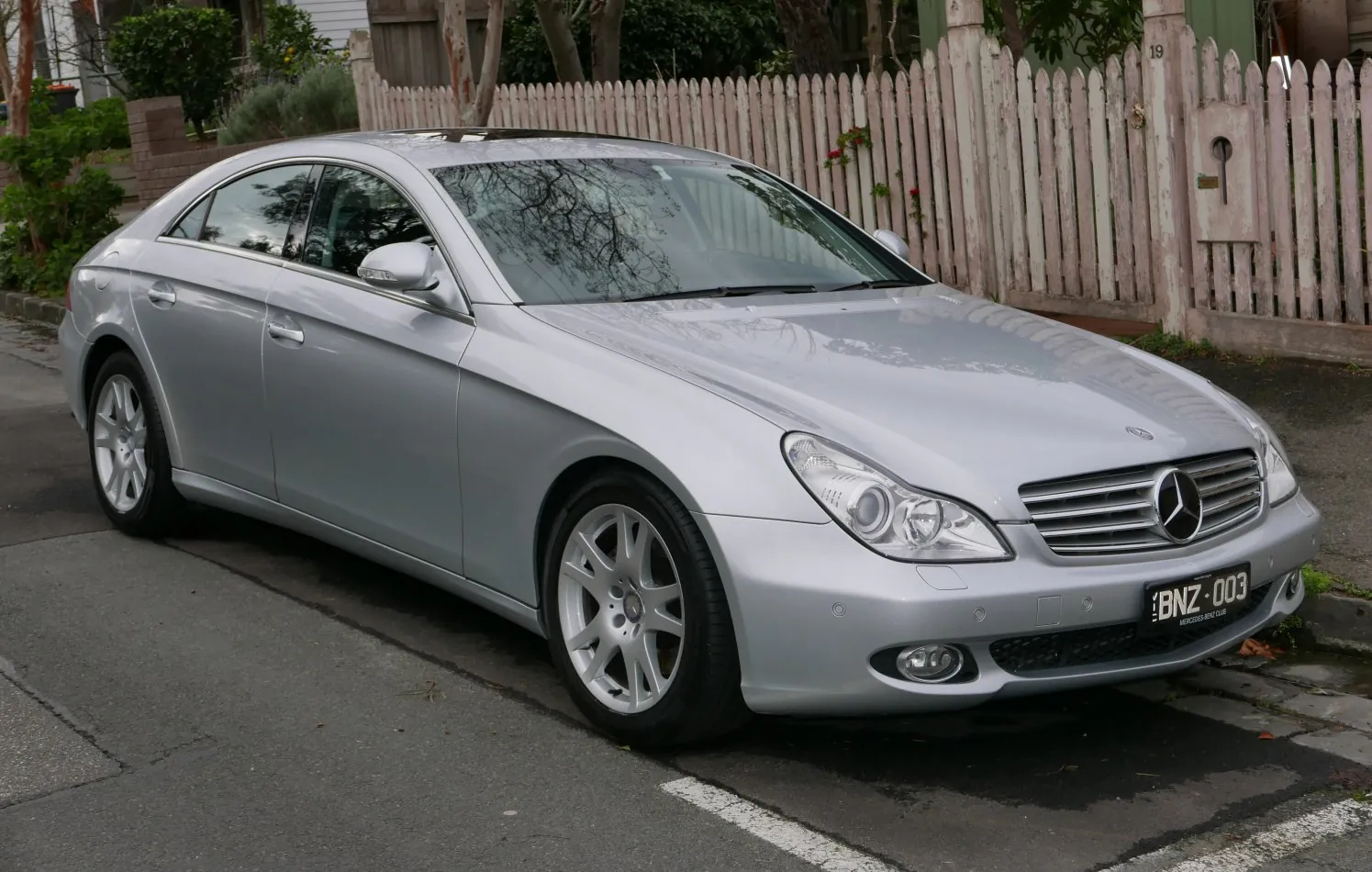 Mercedes-Benz CLS coupe (C219)