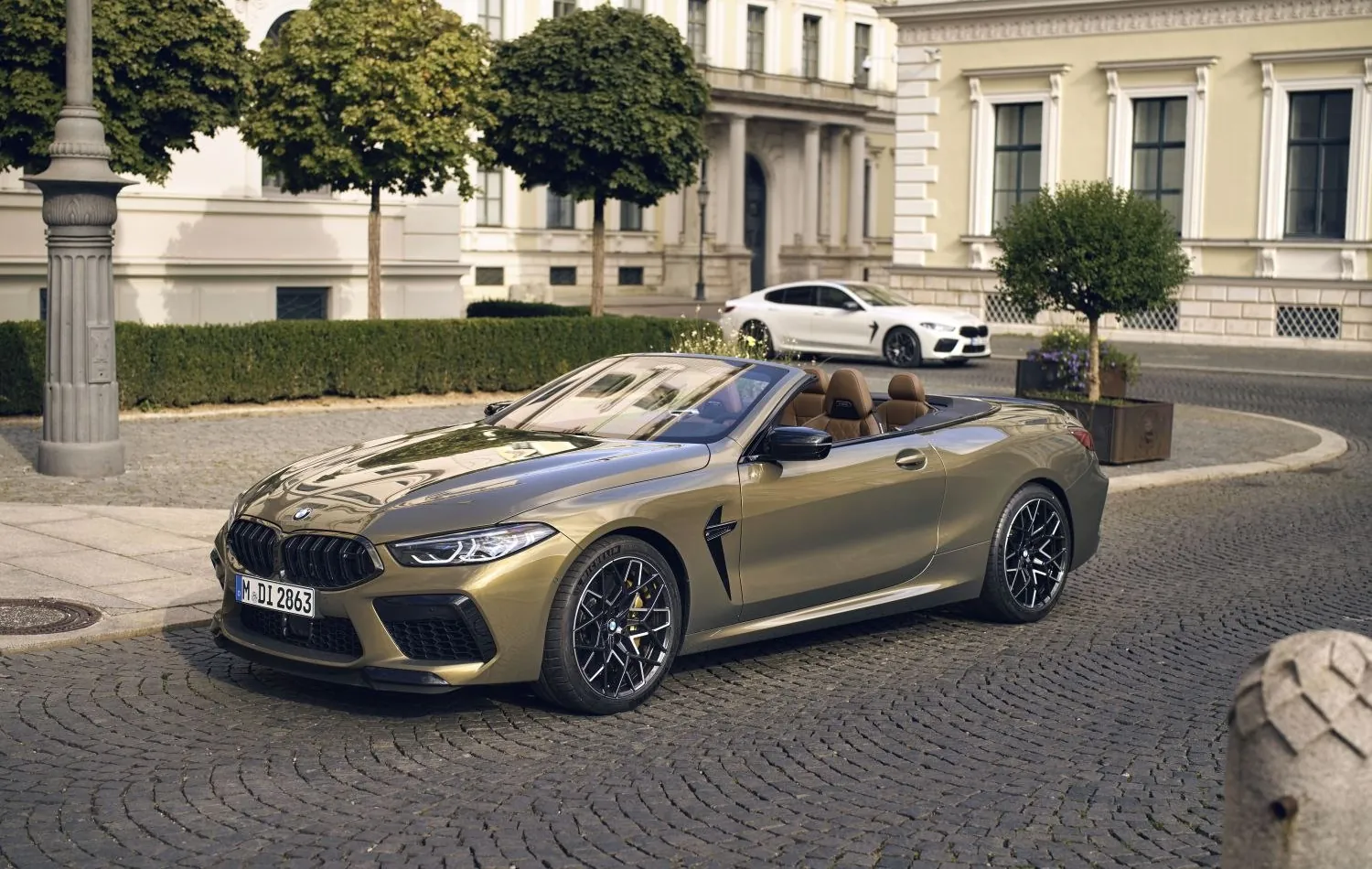 BMW M8 Convertible (F91, facelift 2022)