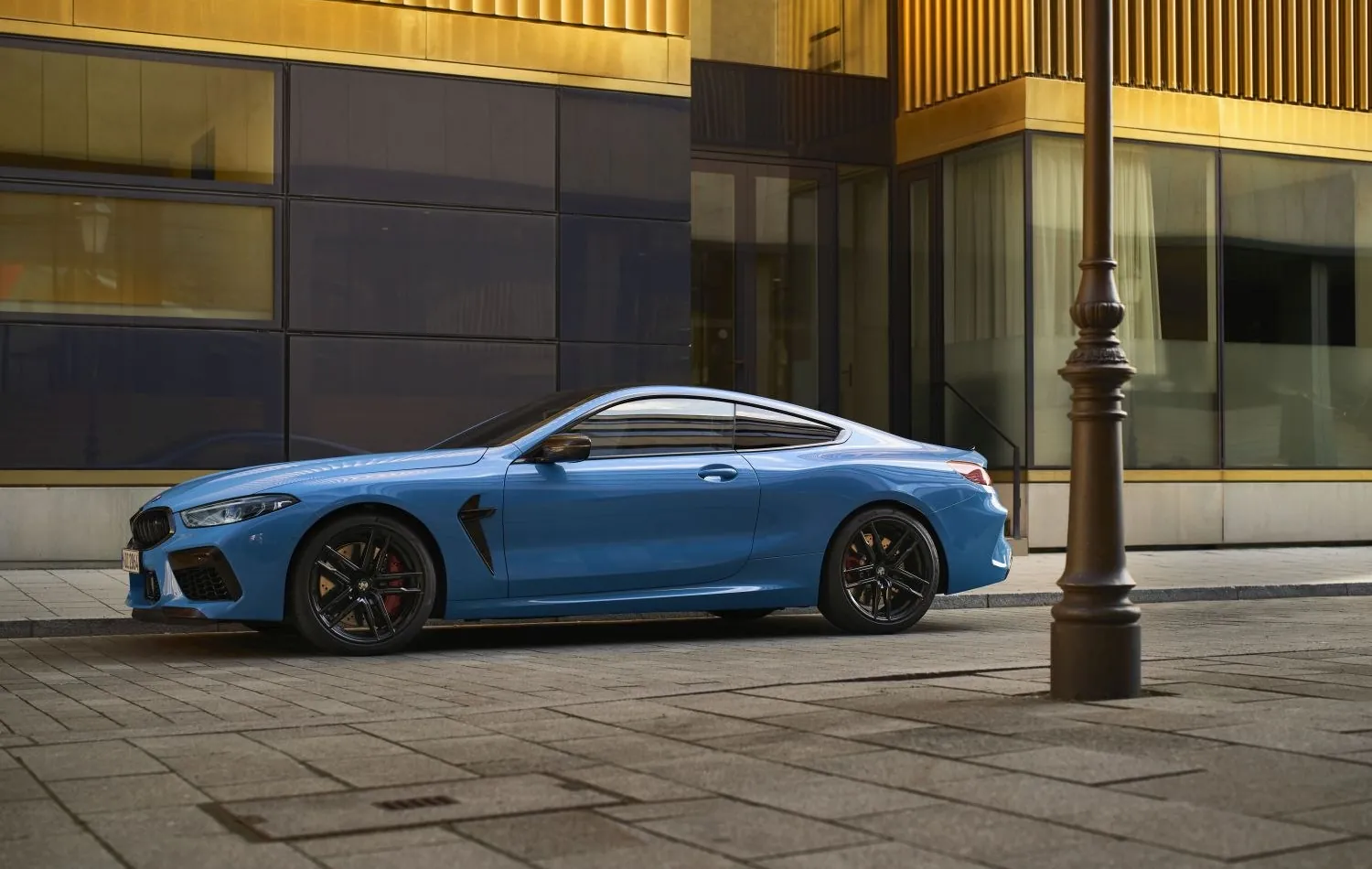 BMW M8 Coupe (F92, facelift 2022)