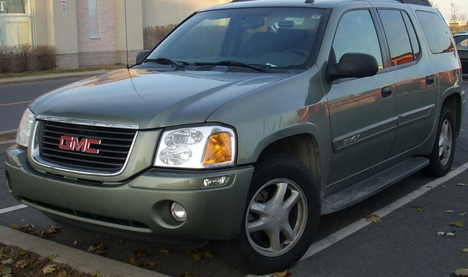 GMC Envoy II XL (GMT370)