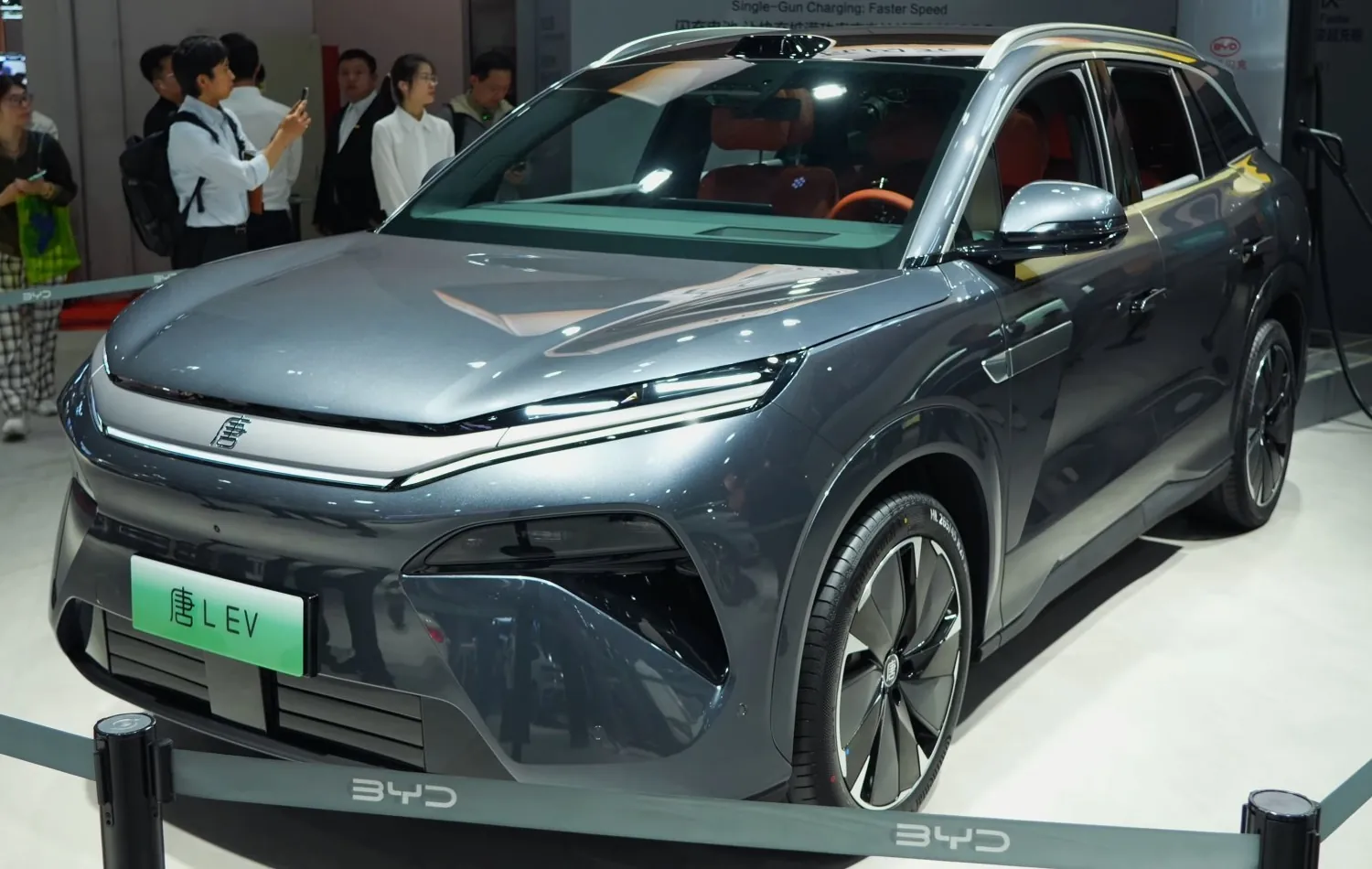 BYD Tang L