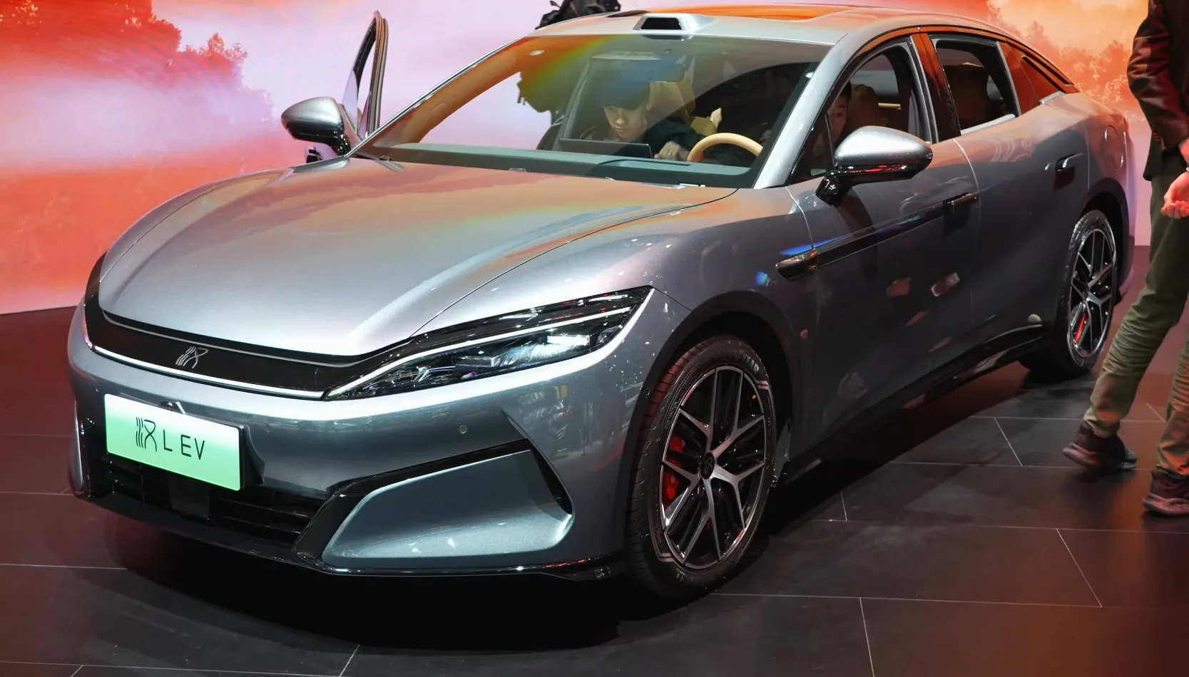 BYD Han L