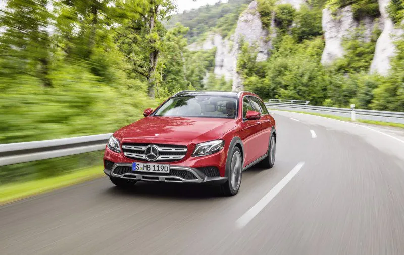 Mercedes-Benz E-class All-Terrain (S213)