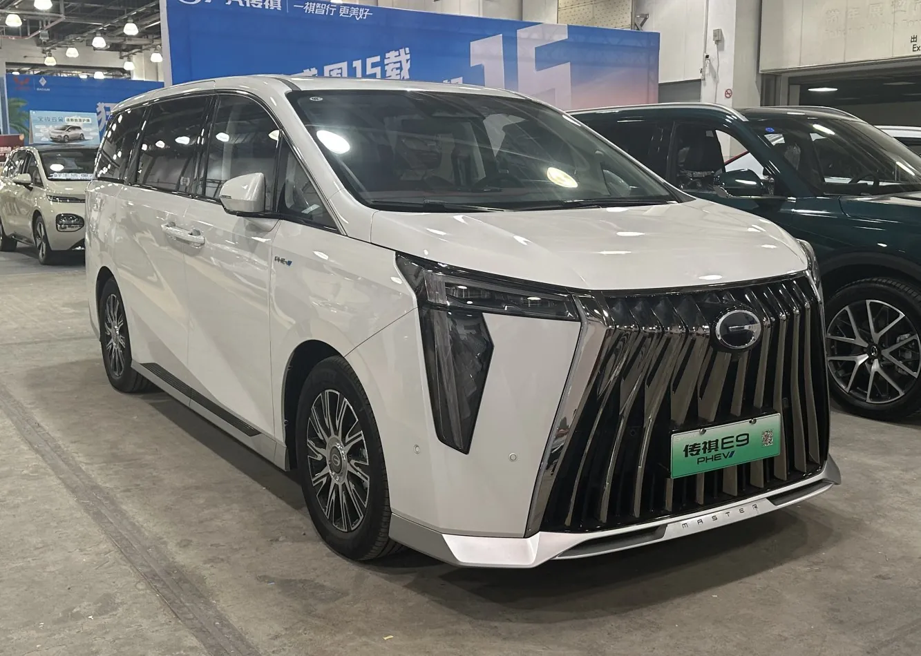 Trumpchi M8 II