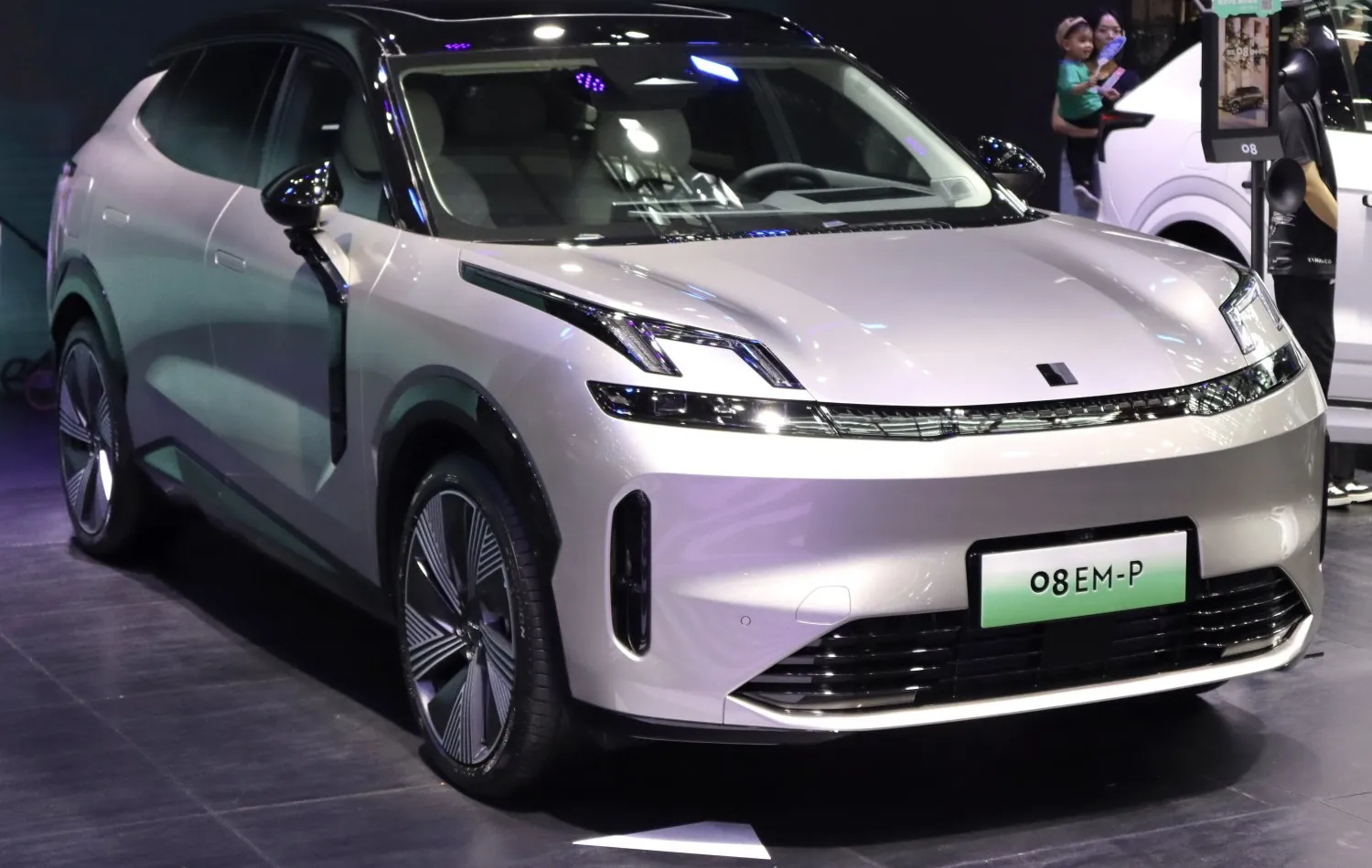 Lynk & Co 08