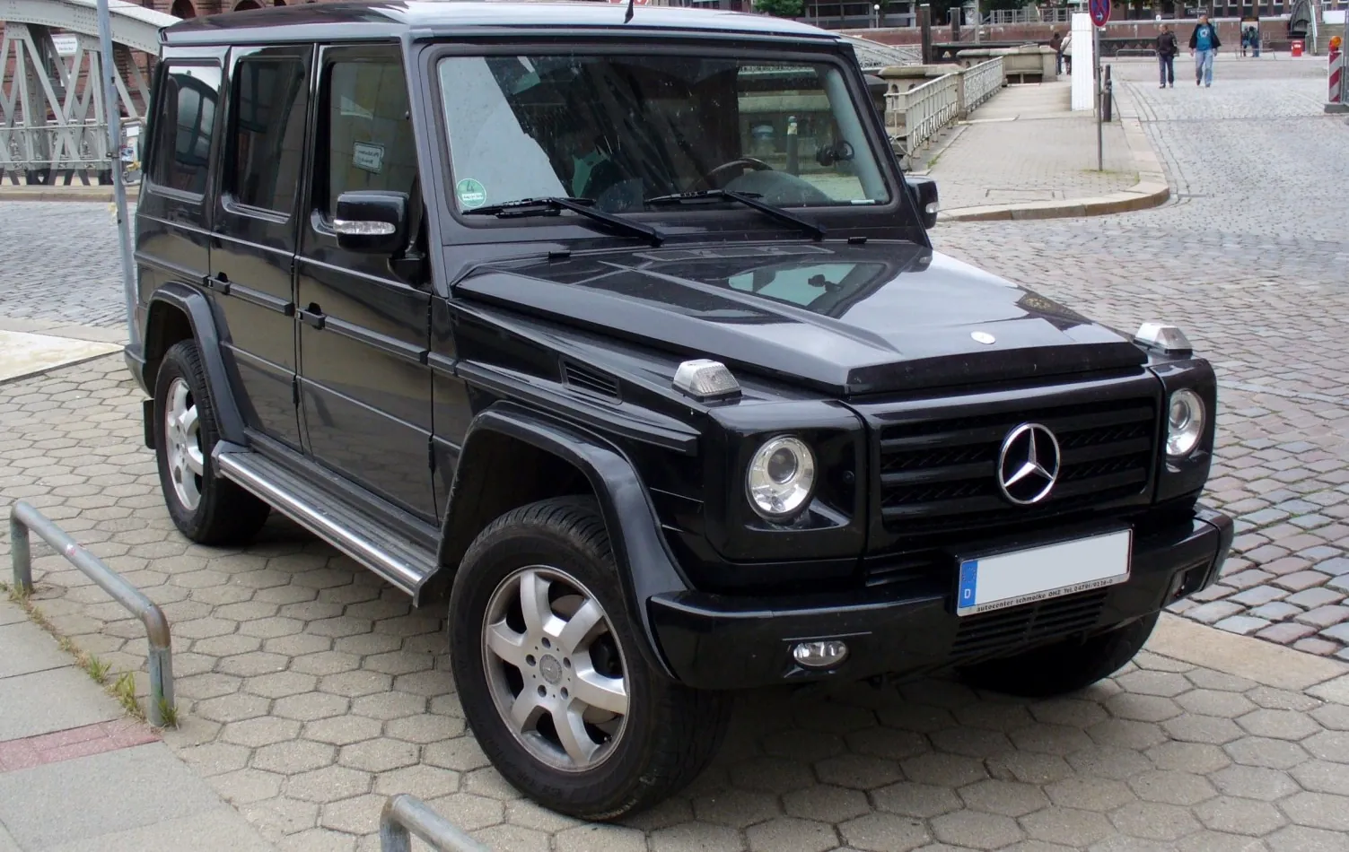 Mercedes-Benz G-class Long (W463, facelift 2008)
