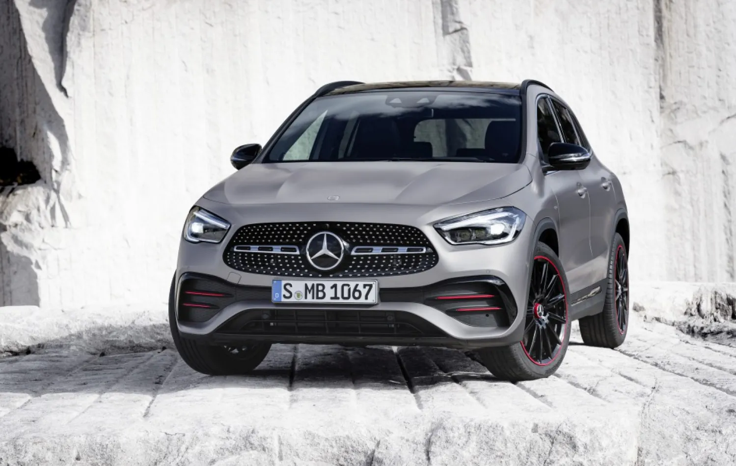 Mercedes-Benz GLA (H247)