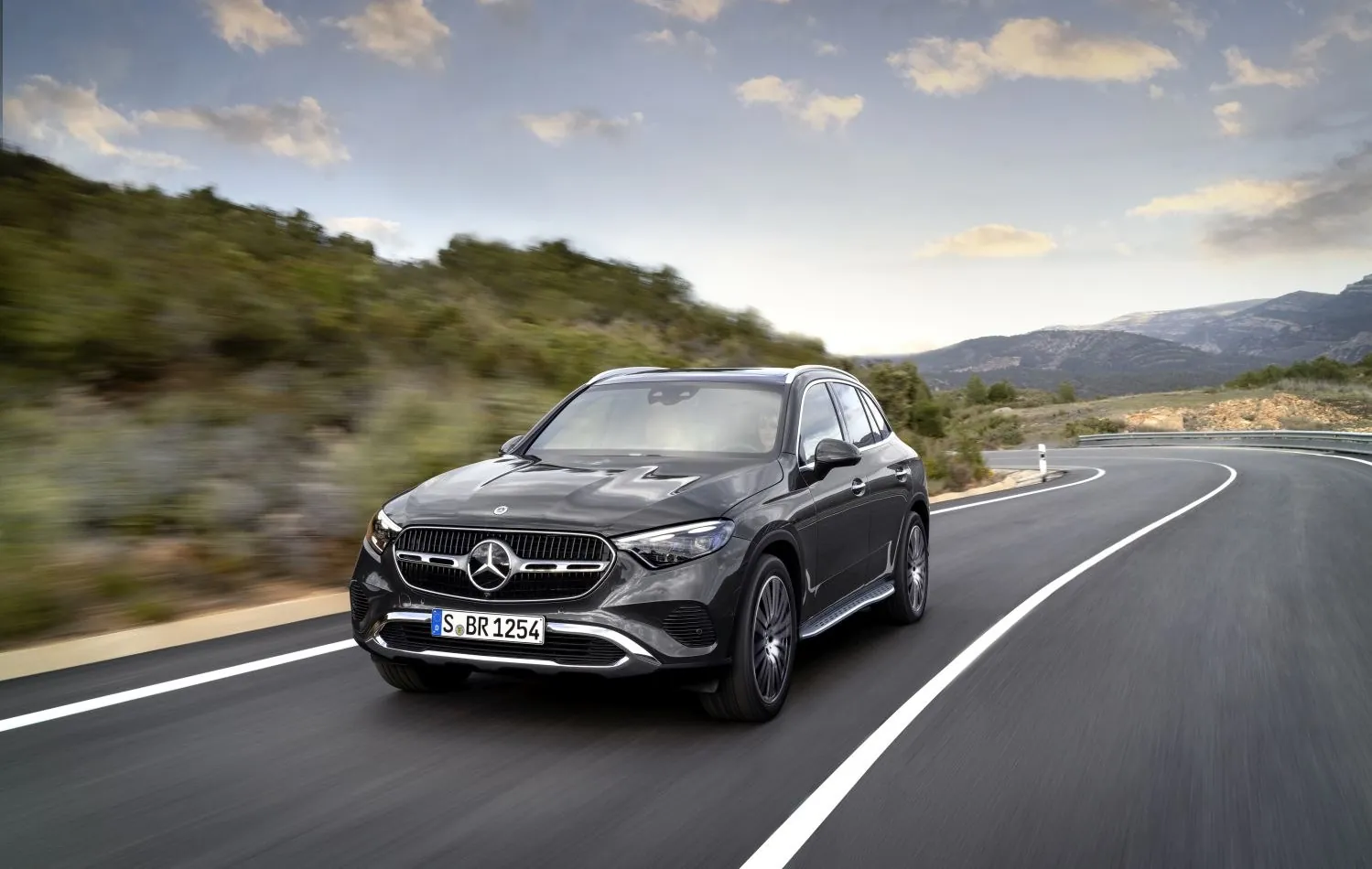 Mercedes-Benz GLC SUV (X254)