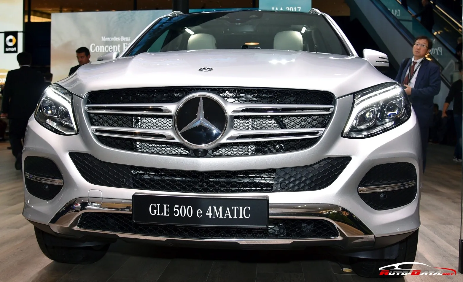 Mercedes-Benz GLE SUV (W166)