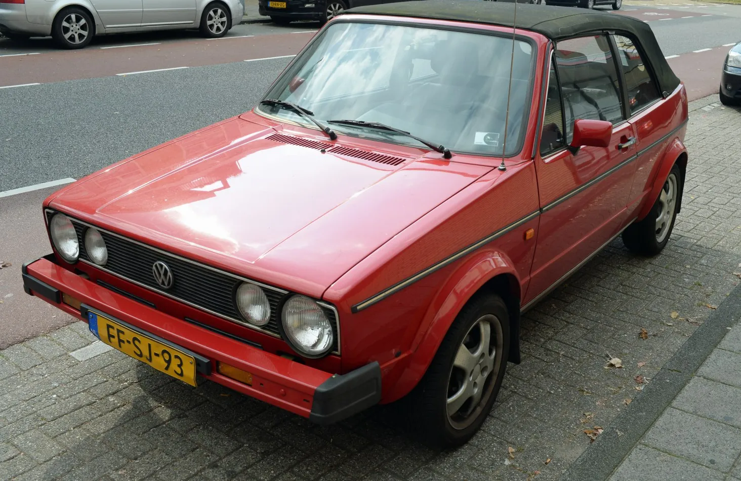 Volkswagen Golf I Cabrio
