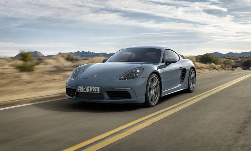 Porsche 718 Cayman (982)