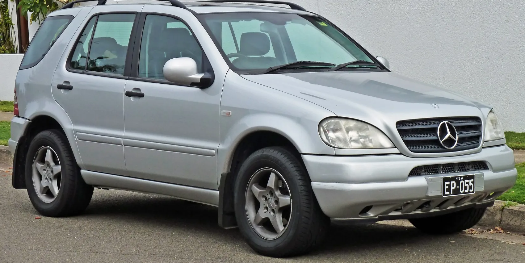 Mercedes-Benz M-class (W163)