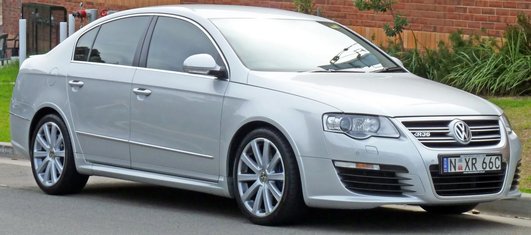 Volkswagen Passat (B6)