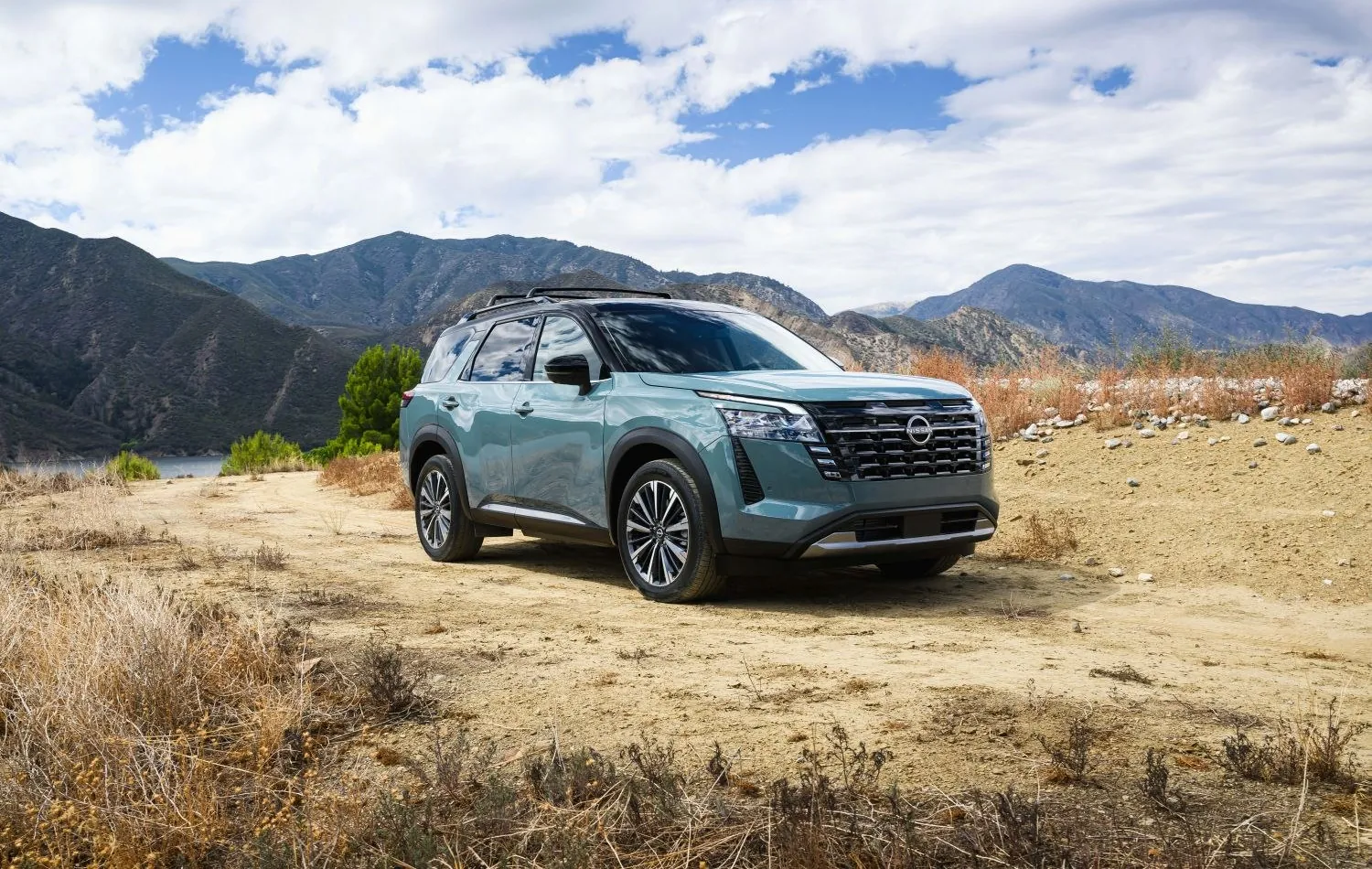 Nissan Pathfinder V (facelift 2025)