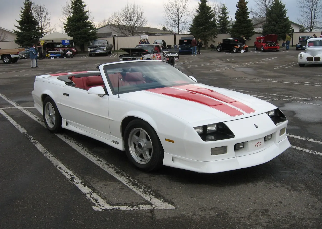 Chevrolet Camaro III (facelift 1991) Convertible