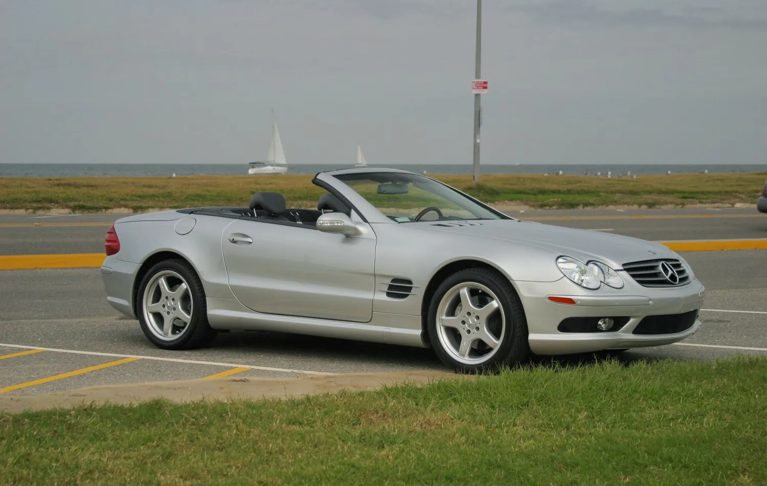 Mercedes-Benz SL (R230)