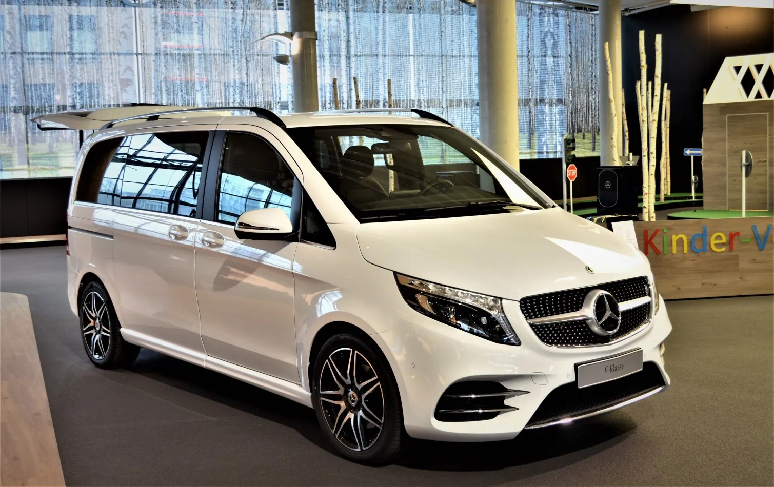 Mercedes-Benz V-class Compact (V447, facelift 2019)